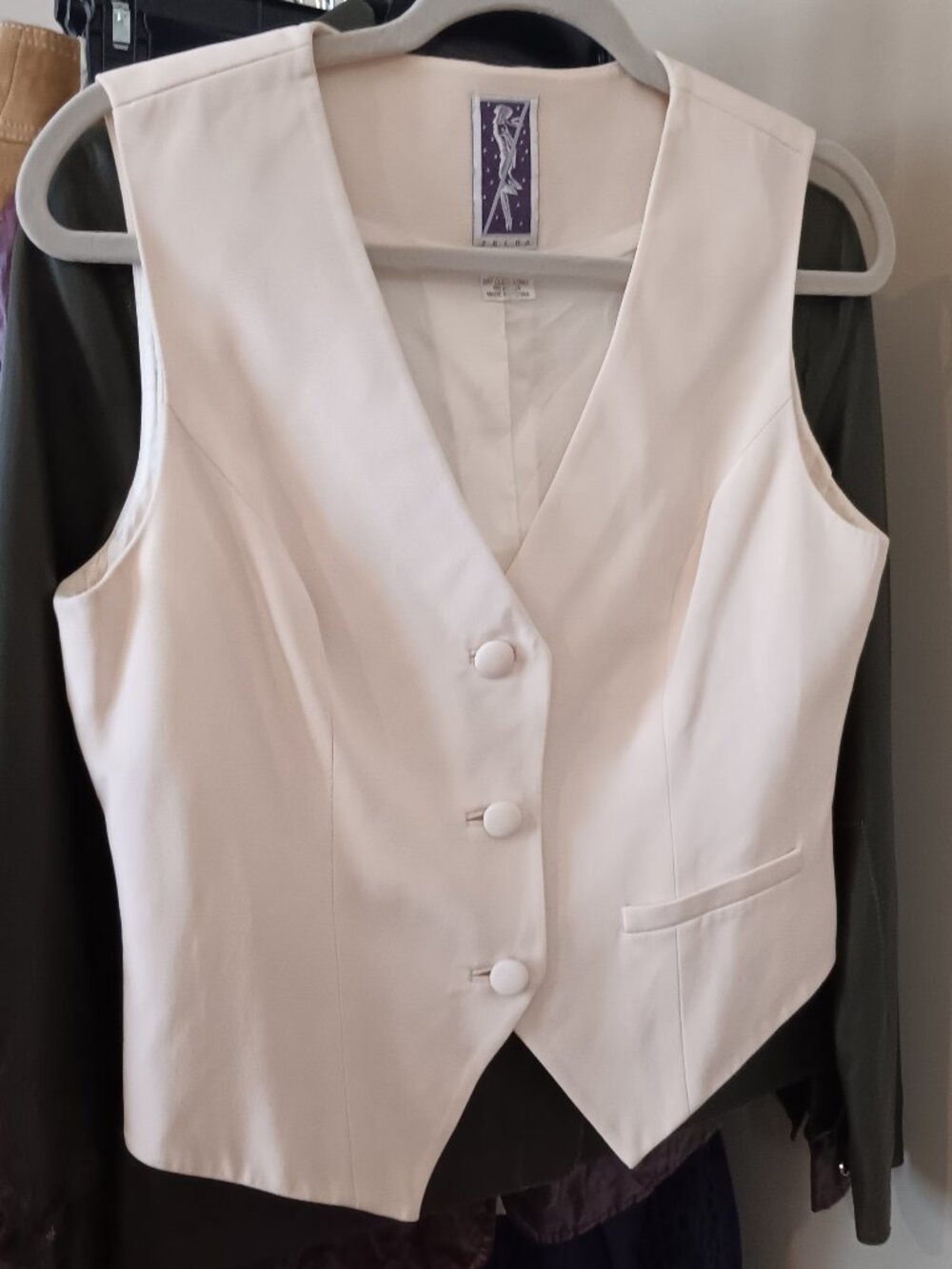 ZELDA Women's Cream Silk Tailored Button Down Vest Size 6